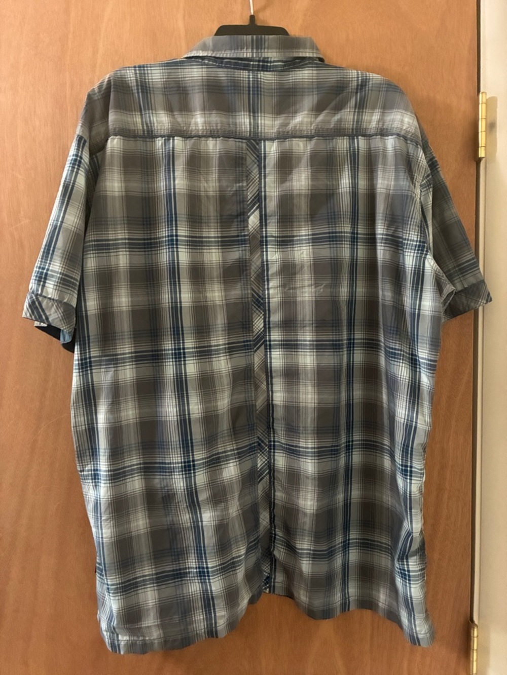 Kuhl Men’s Short-Sleeve Plaid Button-Down Shirt - Blue & Gray - Picture 5 of 5